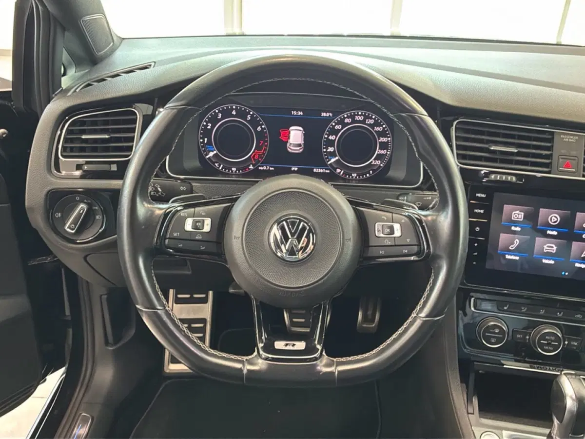 Volkswagen Golf usata a Varese (16)