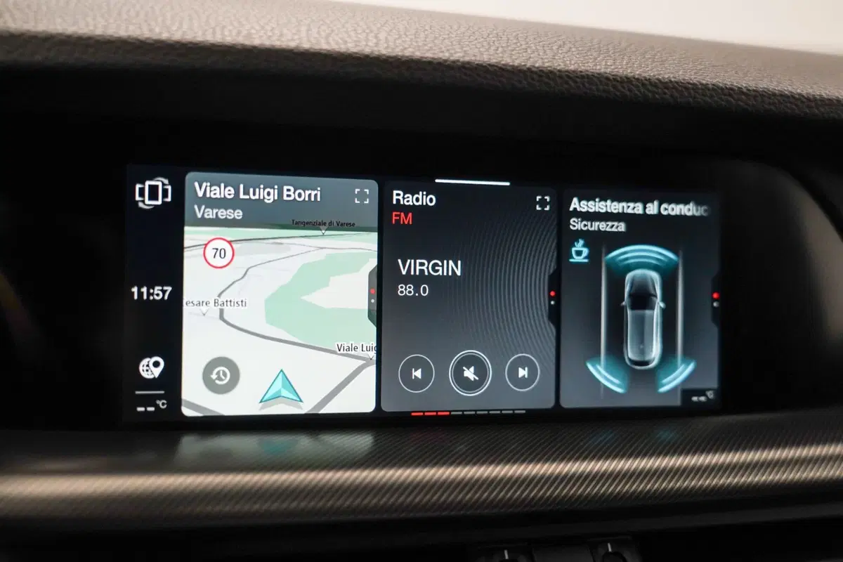 Alfa Romeo Stelvio usata a Varese (15)