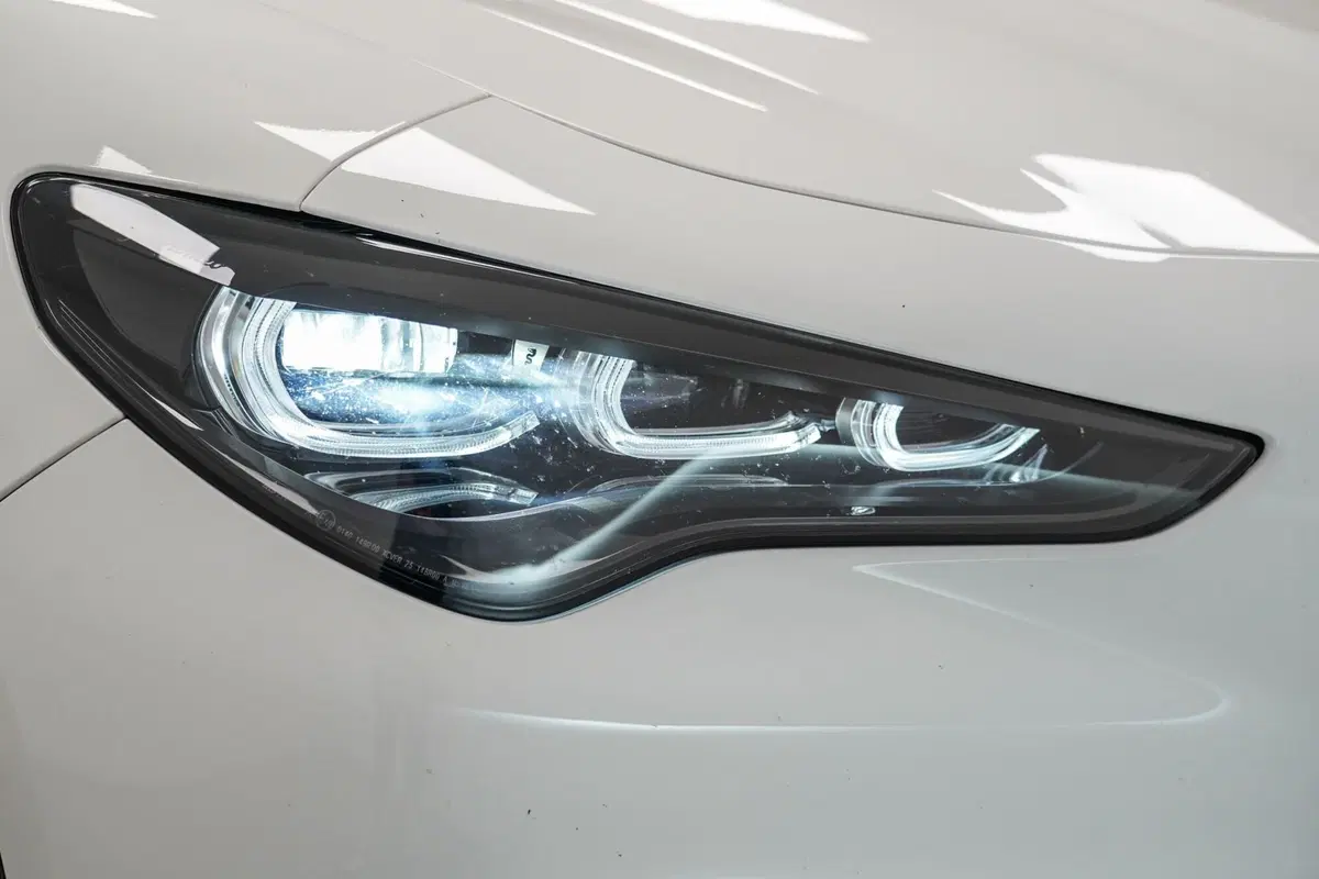 Alfa Romeo Stelvio usata a Varese (8)