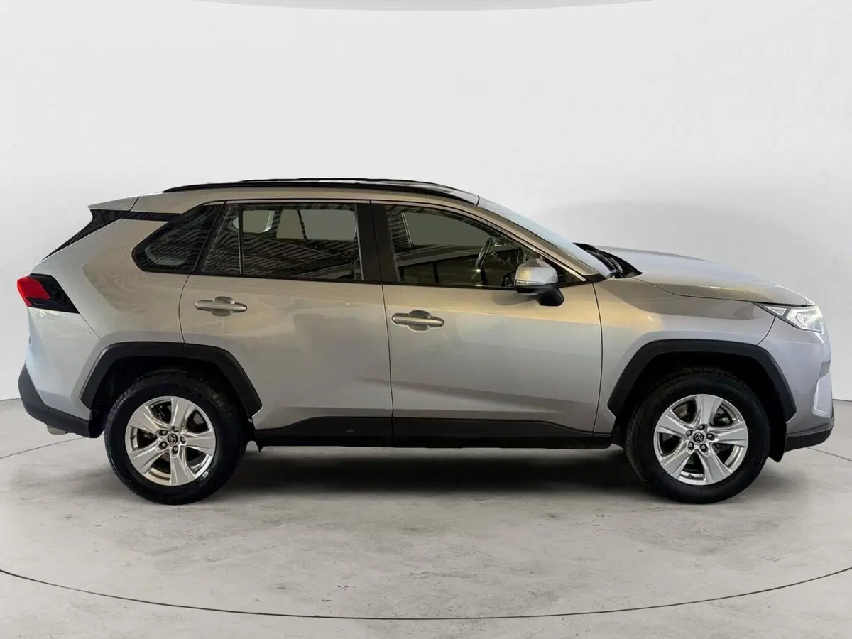Toyota Rav4 usata a Monza e Brianza (7)