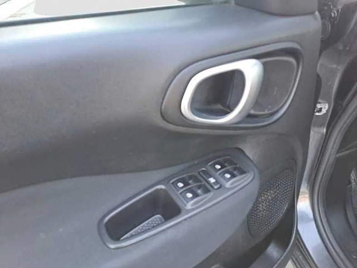 Fiat 500L usata a Venezia (16)