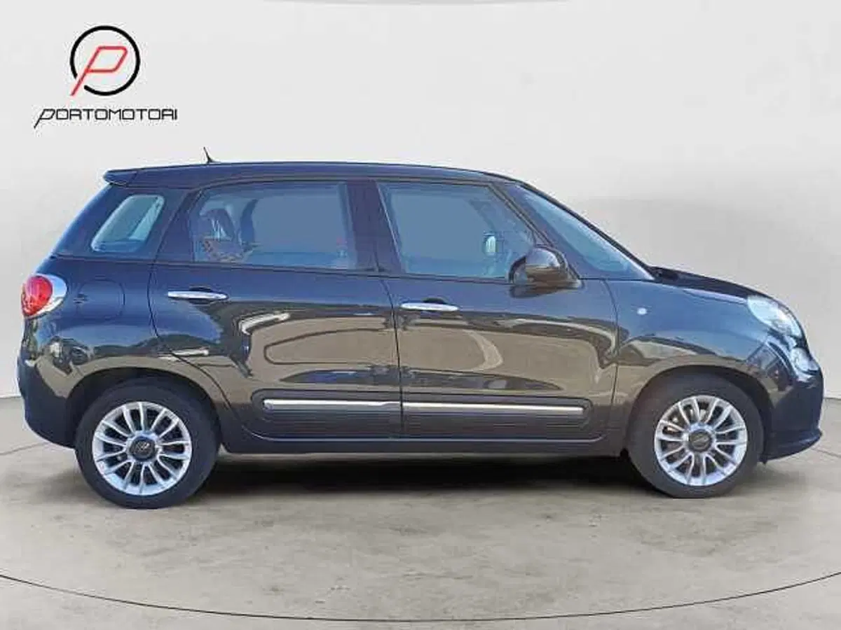 Fiat 500L usata a Venezia (6)