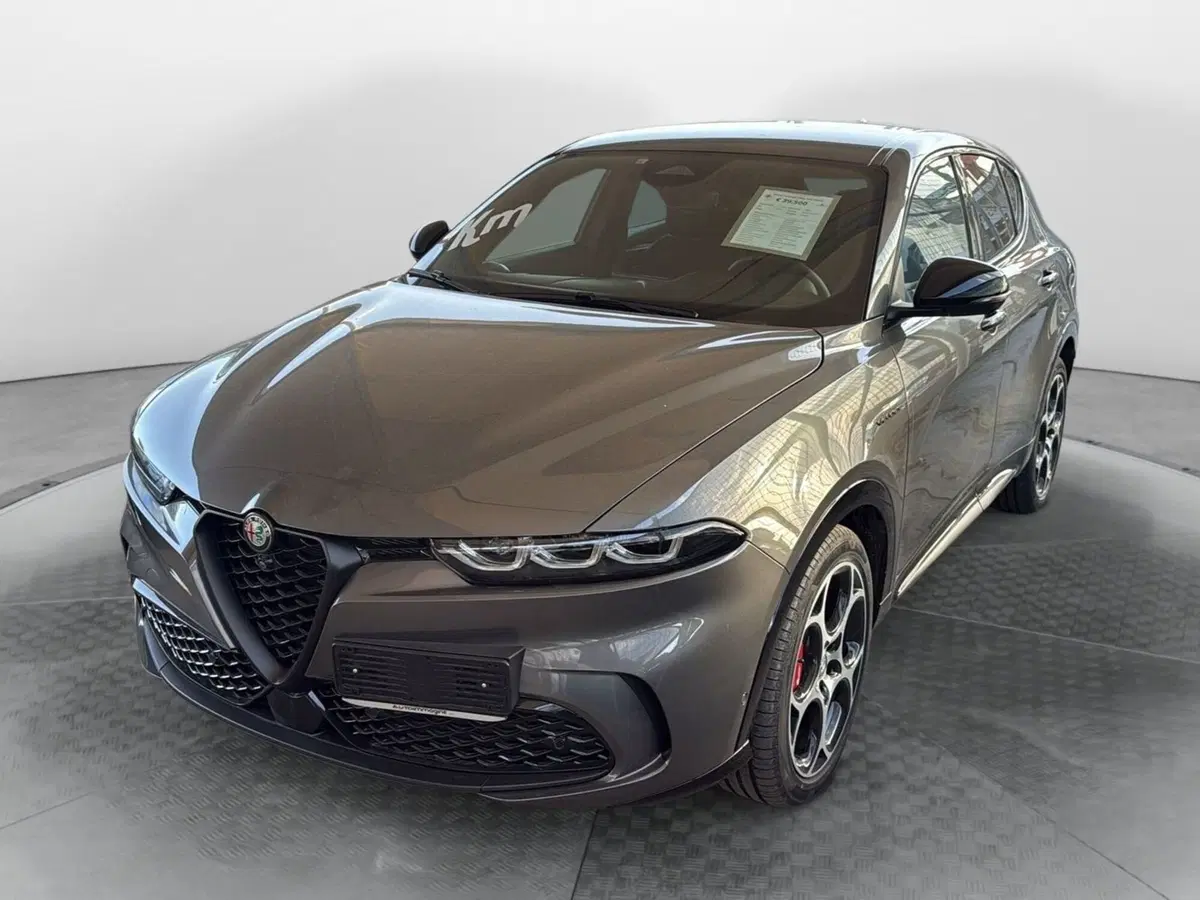 Alfa Romeo Tonale nuova a Salerno