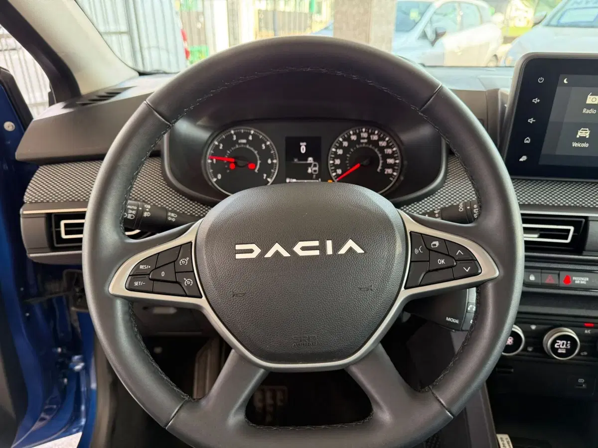Dacia Sandero usata a Brescia (10)