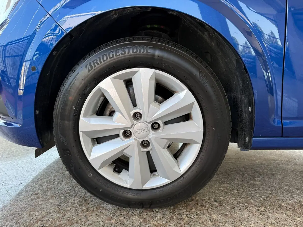 Dacia Sandero usata a Brescia (7)