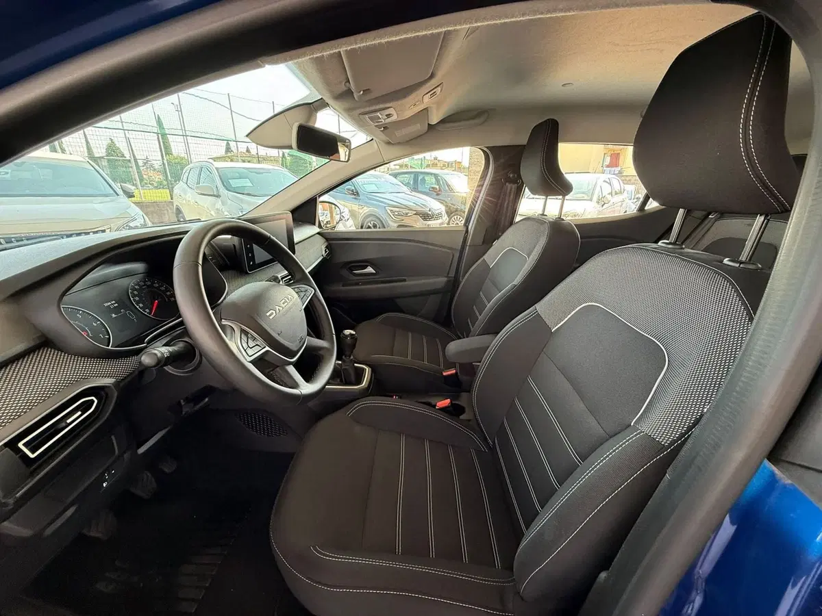 Dacia Sandero usata a Brescia (9)