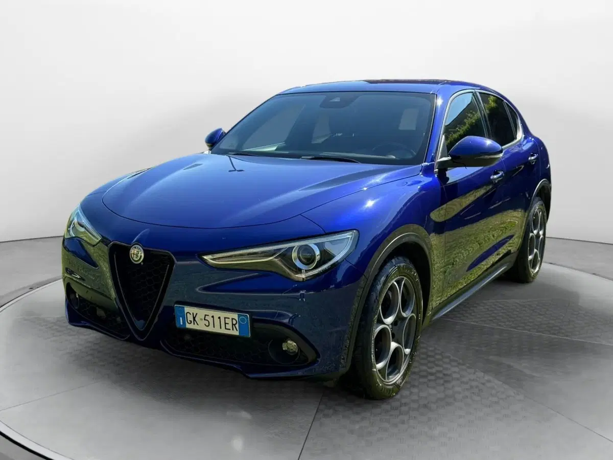 Alfa Romeo Stelvio usata a Salerno