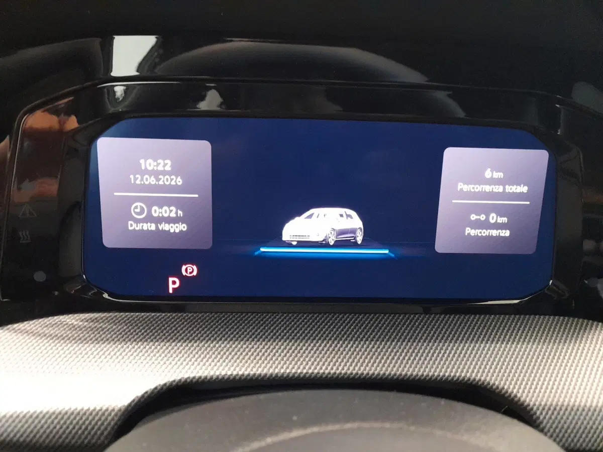 Volkswagen Golf nuova a Bologna (11)