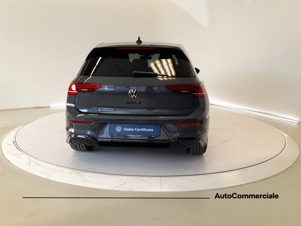 Volkswagen Golf nuova a Bologna (5)