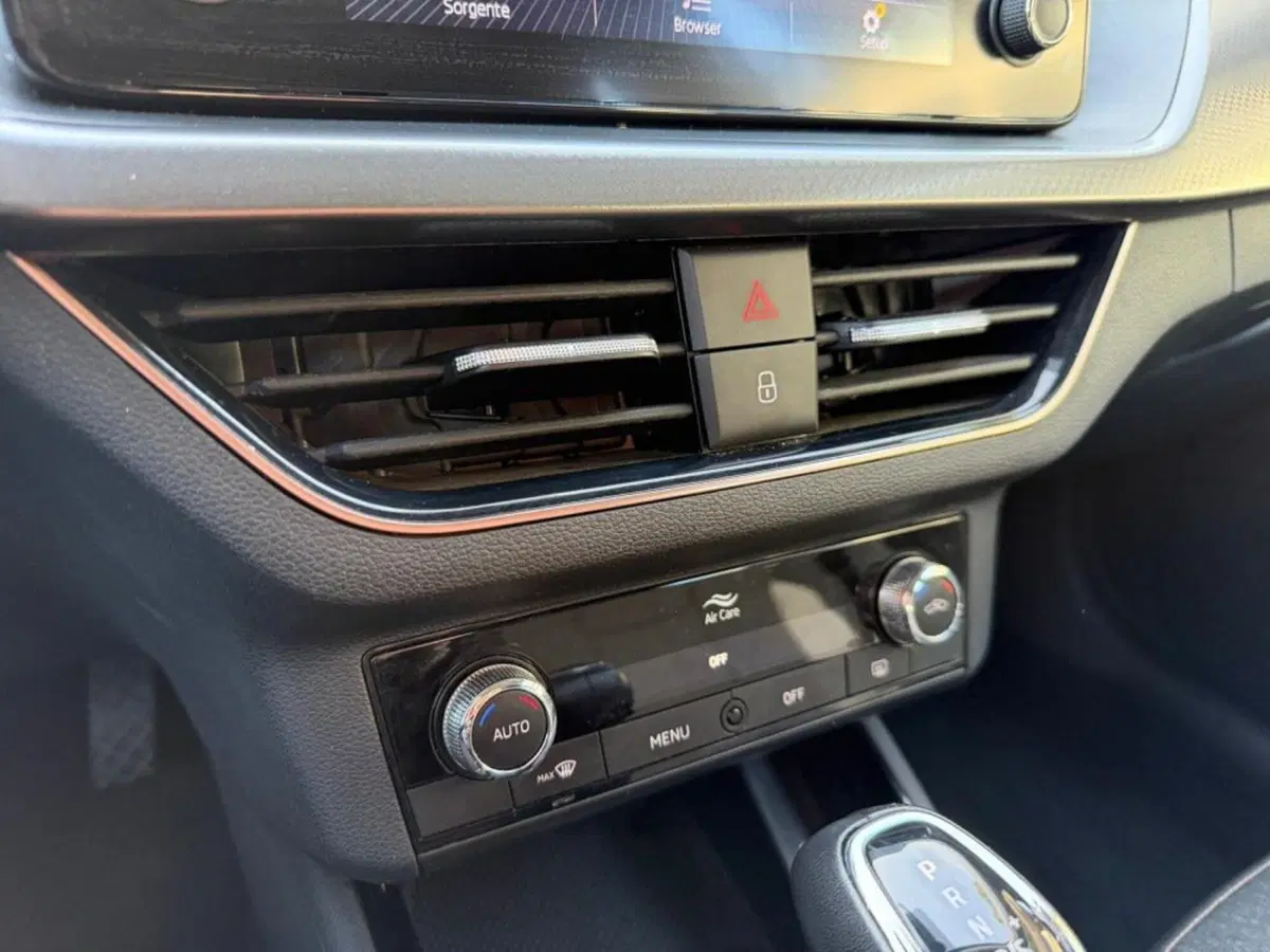 Skoda Kamiq usata a Salerno (15)