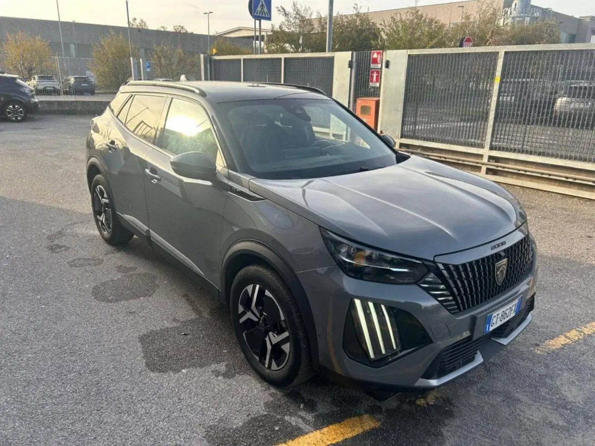 Peugeot 2008 usata a Salerno (2)