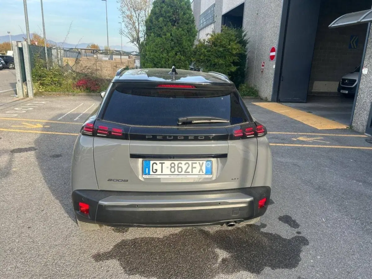 Peugeot 2008 usata a Salerno (3)