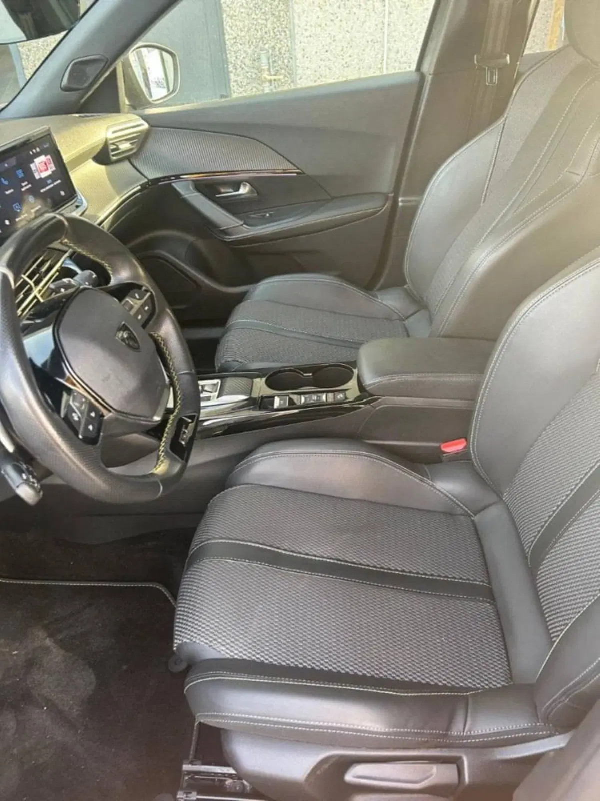 Peugeot 2008 usata a Salerno (6)