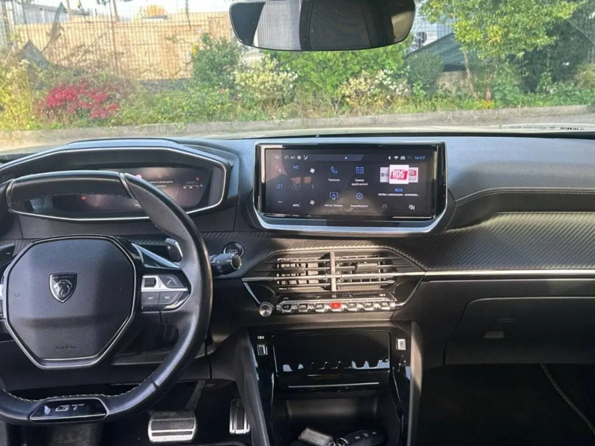 Peugeot 2008 usata a Salerno (8)
