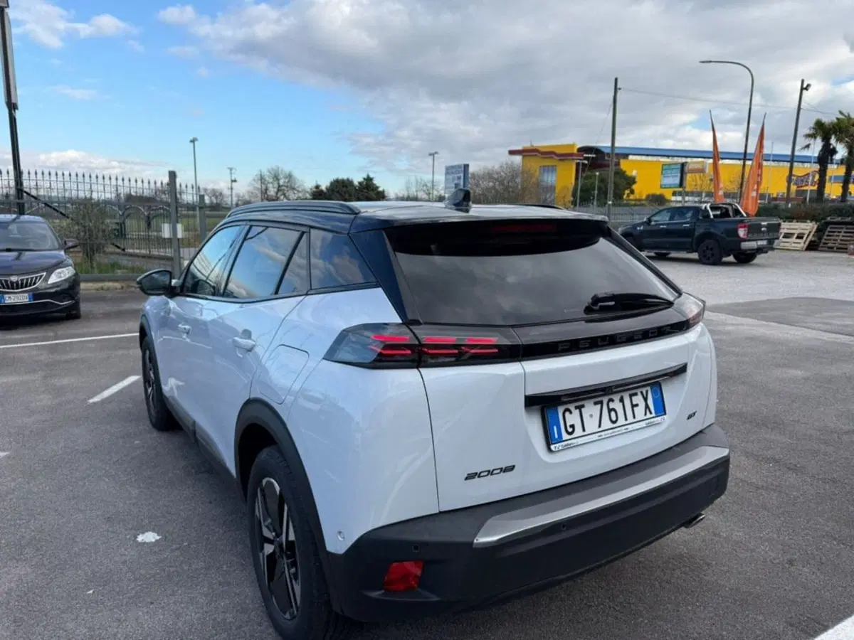 Peugeot 2008 usata a Salerno (3)