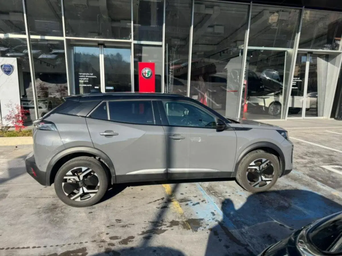 Peugeot 2008 usata a Salerno (13)