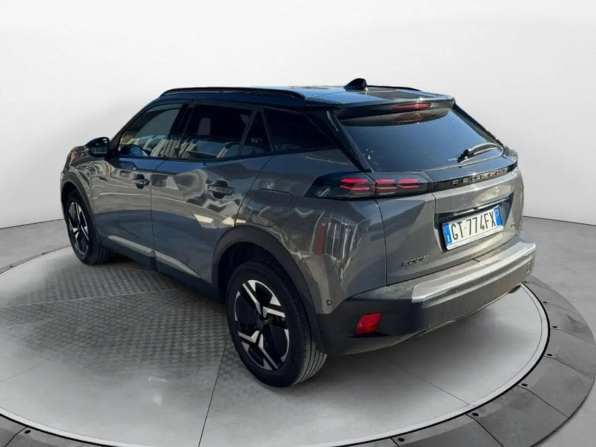 Peugeot 2008 usata a Salerno (3)