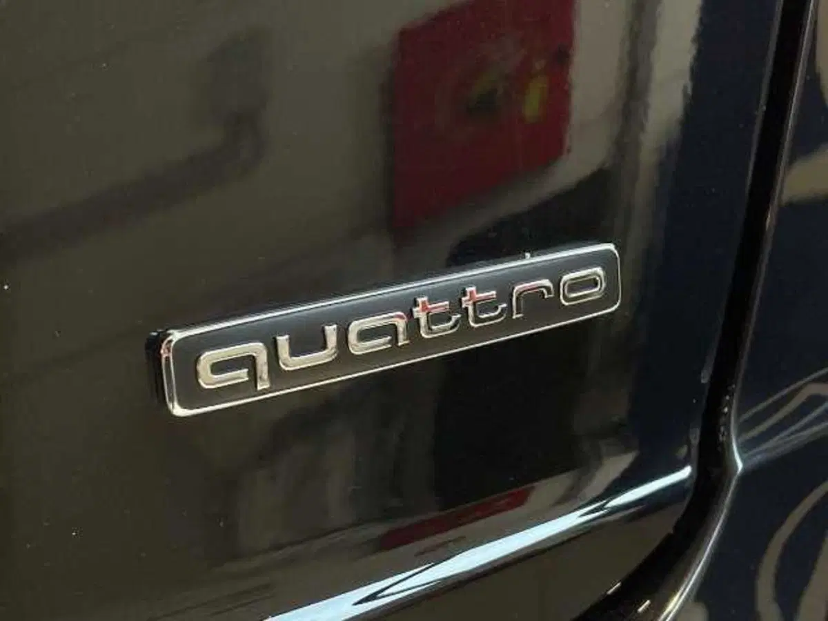 Audi Q8 usata a Prato (14)