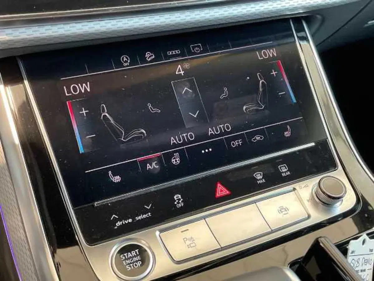 Audi Q8 usata a Prato (9)