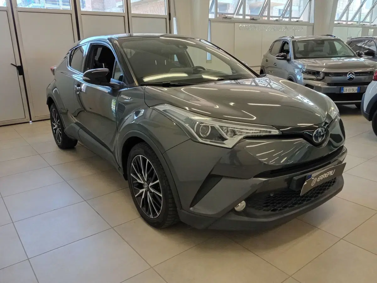 Toyota Toyota C-HR usata a Rimini (2)