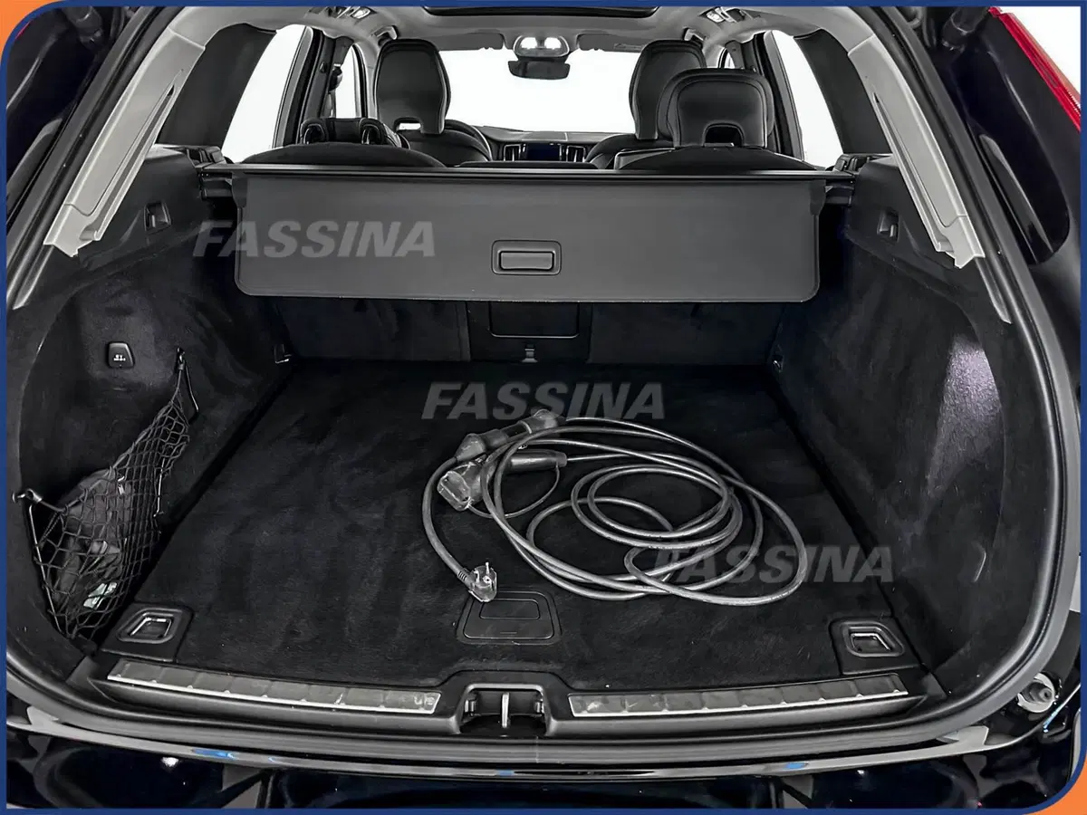 Volvo XC60 usata a Milano (12)