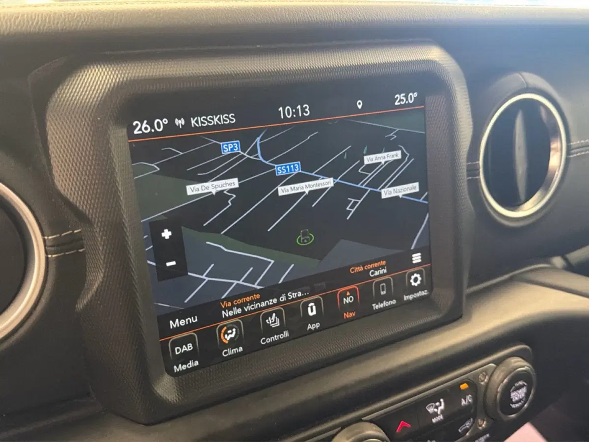 Jeep Wrangler Unlimited usata a Palermo (14)