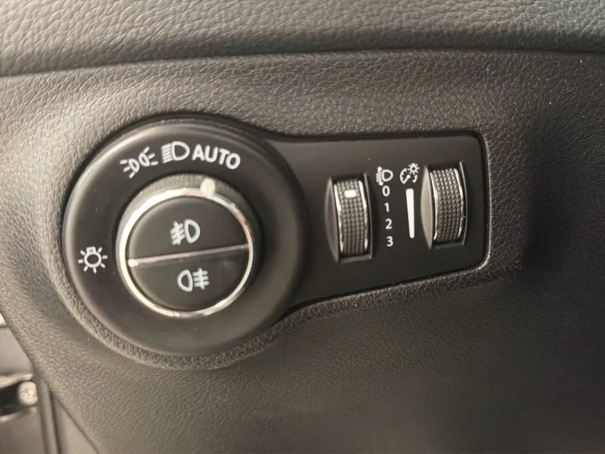 Jeep Compass usata a Palermo (10)