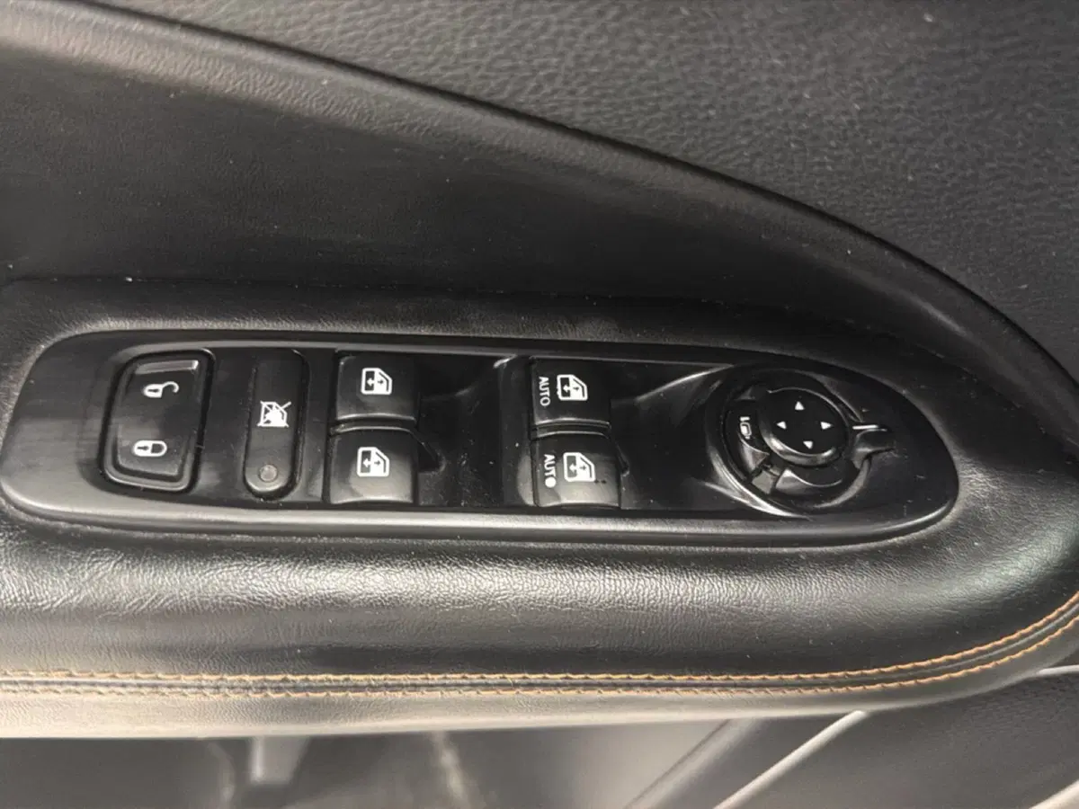Jeep Compass usata a Palermo (8)