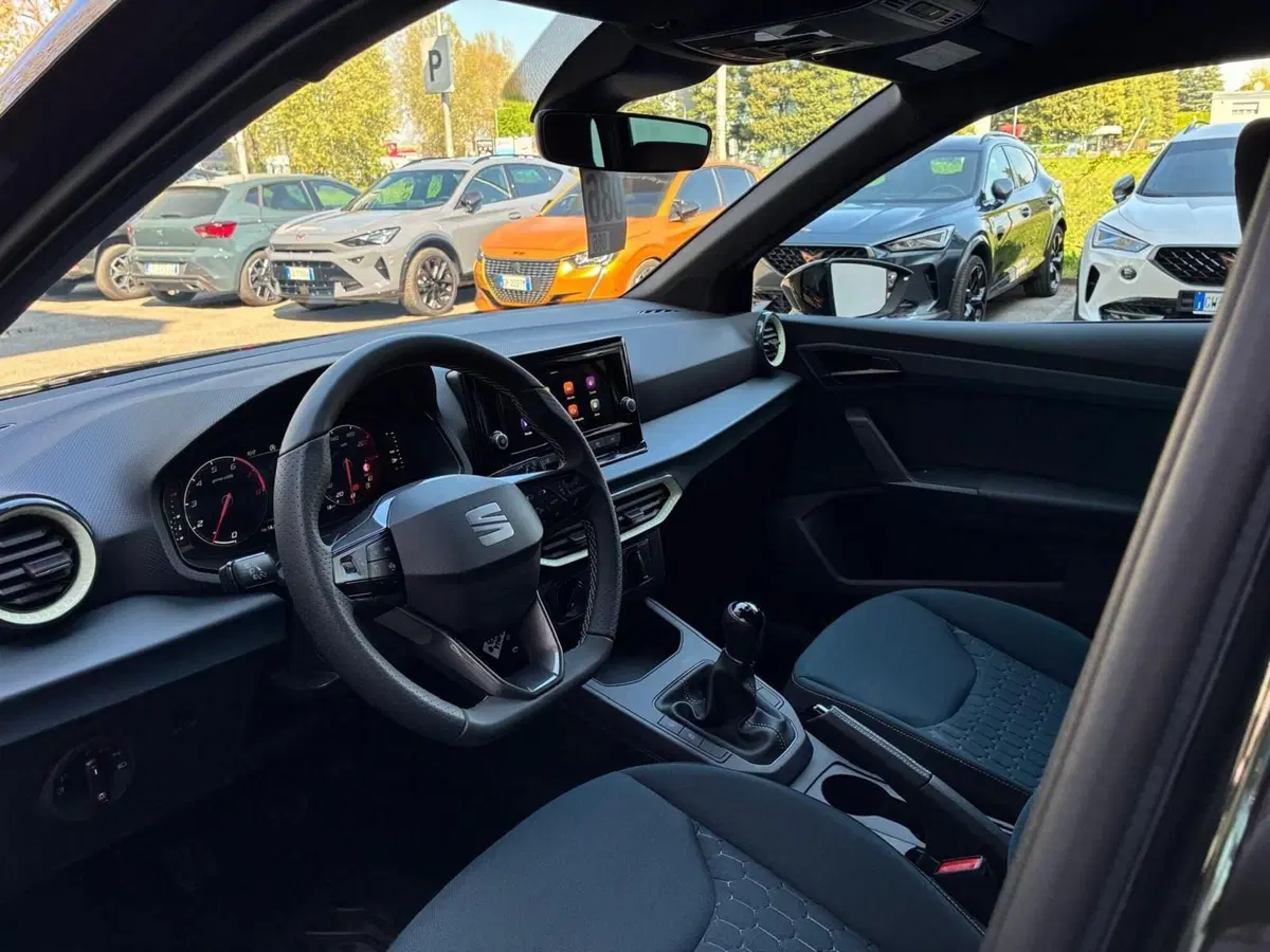 SEAT Arona nuova a Monza e Brianza (8)