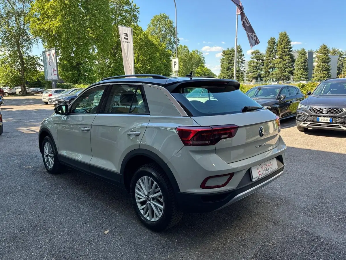 Volkswagen T-Roc usata a Monza e Brianza (3)