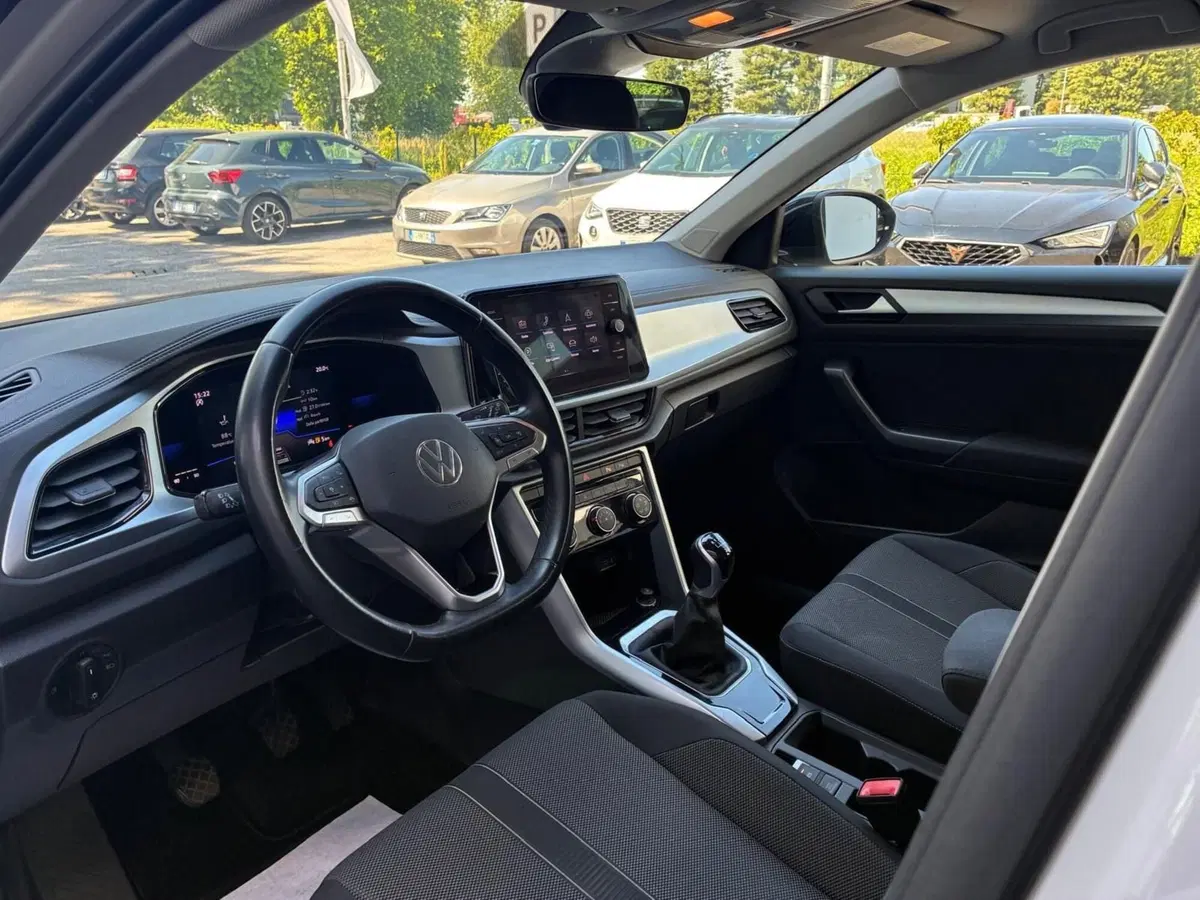 Volkswagen T-Roc usata a Monza e Brianza (7)