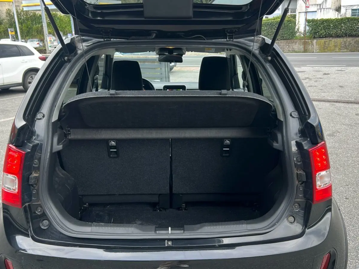 Suzuki Ignis usata a Vercelli (11)
