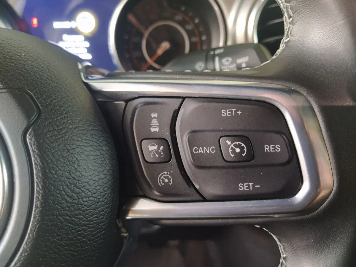 Jeep Gladiator usata a Monza e Brianza (20)