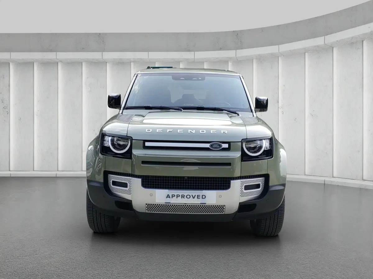 Land Rover Defender usata a Lecco (8)