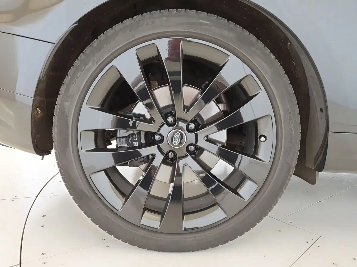 Land Rover Range Rover Sport usata a Monza e Brianza (9)
