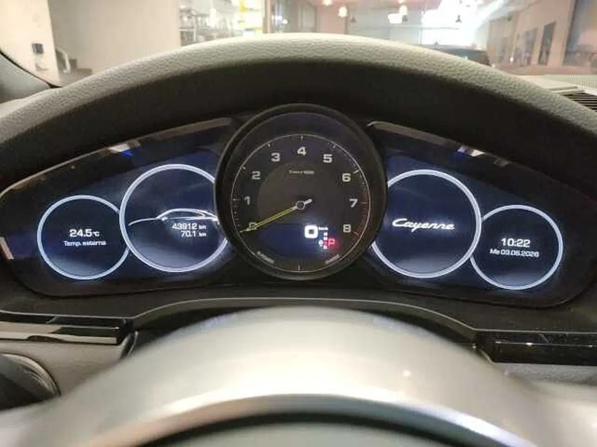 Porsche Cayenne Coupé usata a Teramo (17)