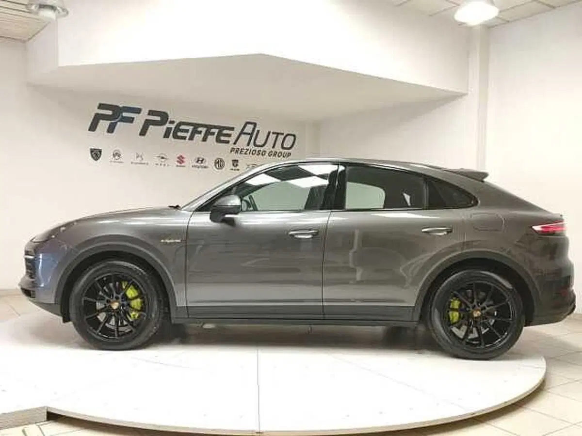 Porsche Cayenne Coupé usata a Teramo (2)