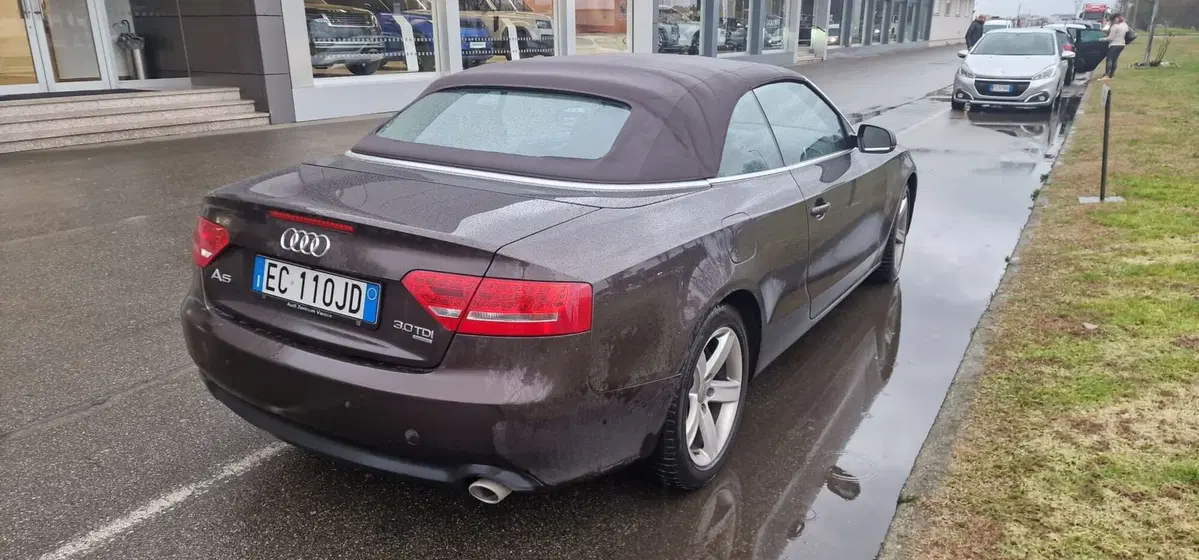 Audi A5 Cabrio usata a Novara (4)