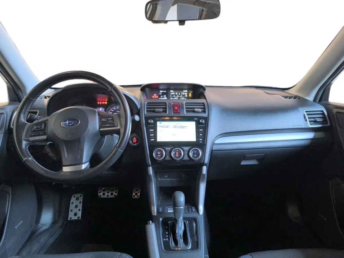 Subaru Forester usata a Udine (10)