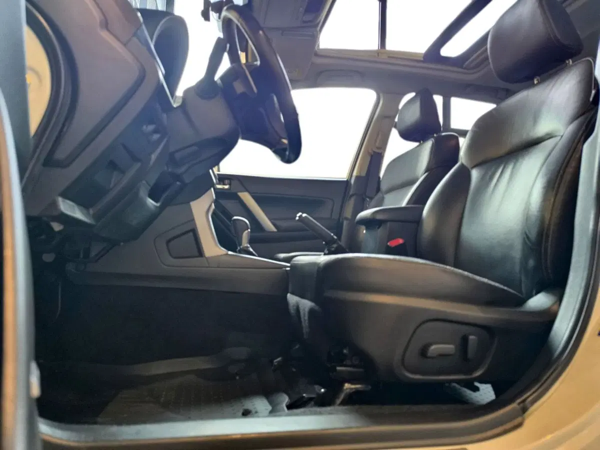Subaru Forester usata a Udine (9)
