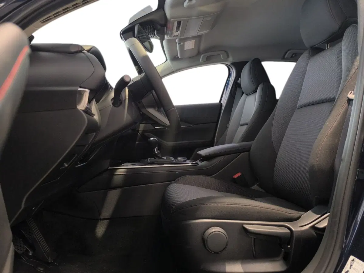 Mazda CX-30 nuova a Udine (8)