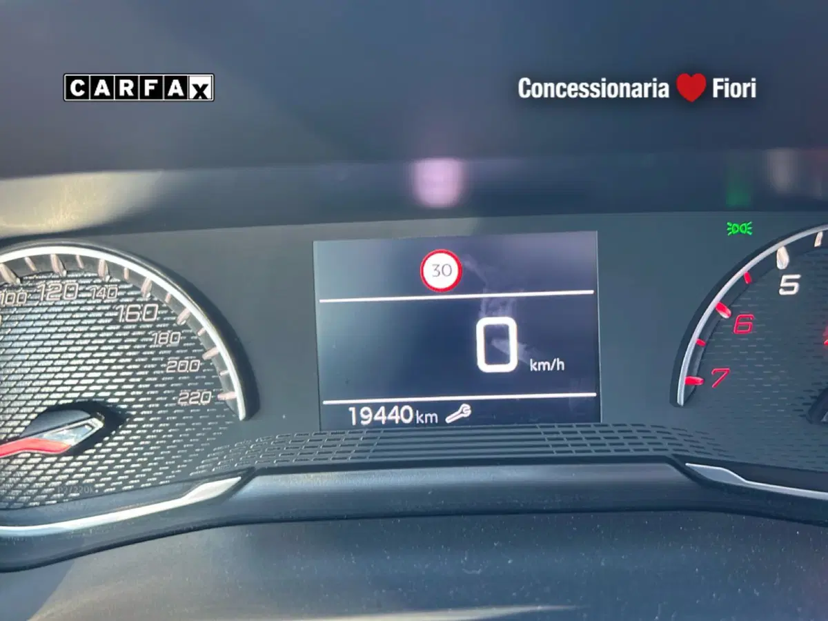Peugeot 208 usata a Roma (14)