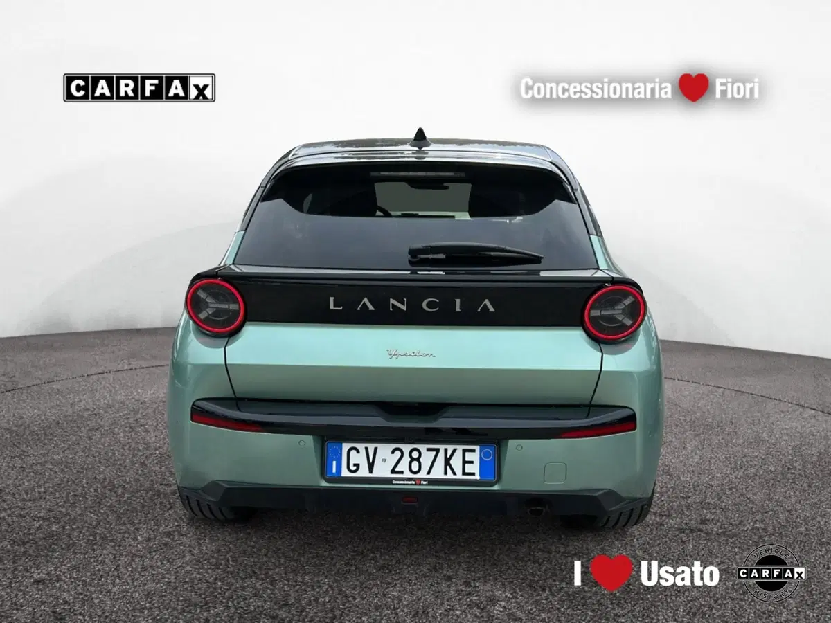 Lancia Ypsilon usata a Roma (5)
