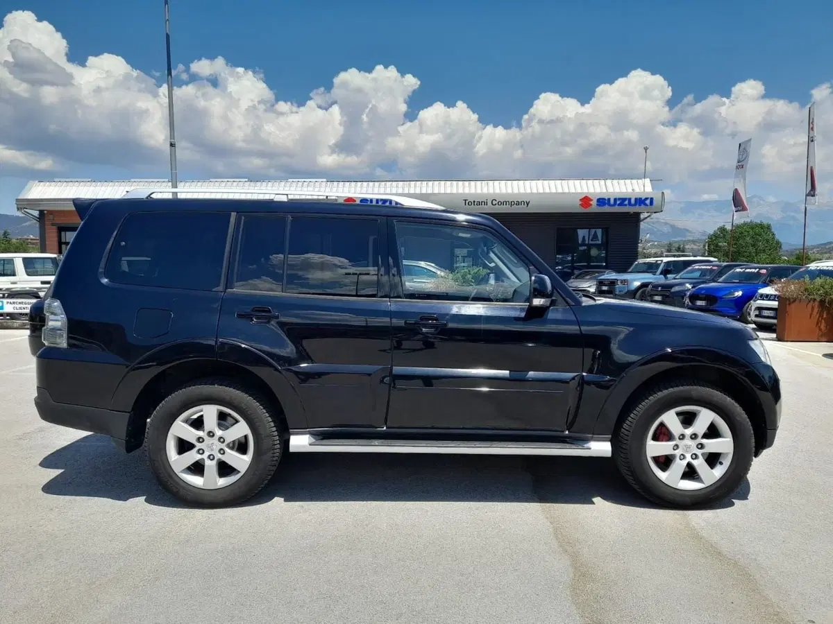 Mitsubishi Pajero usata a L'Aquila (5)