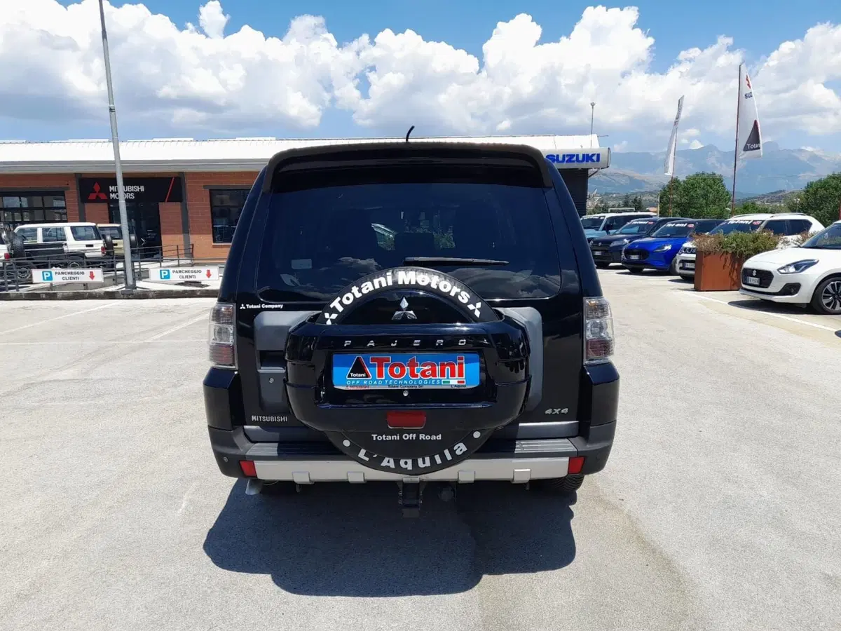 Mitsubishi Pajero usata a L'Aquila (6)