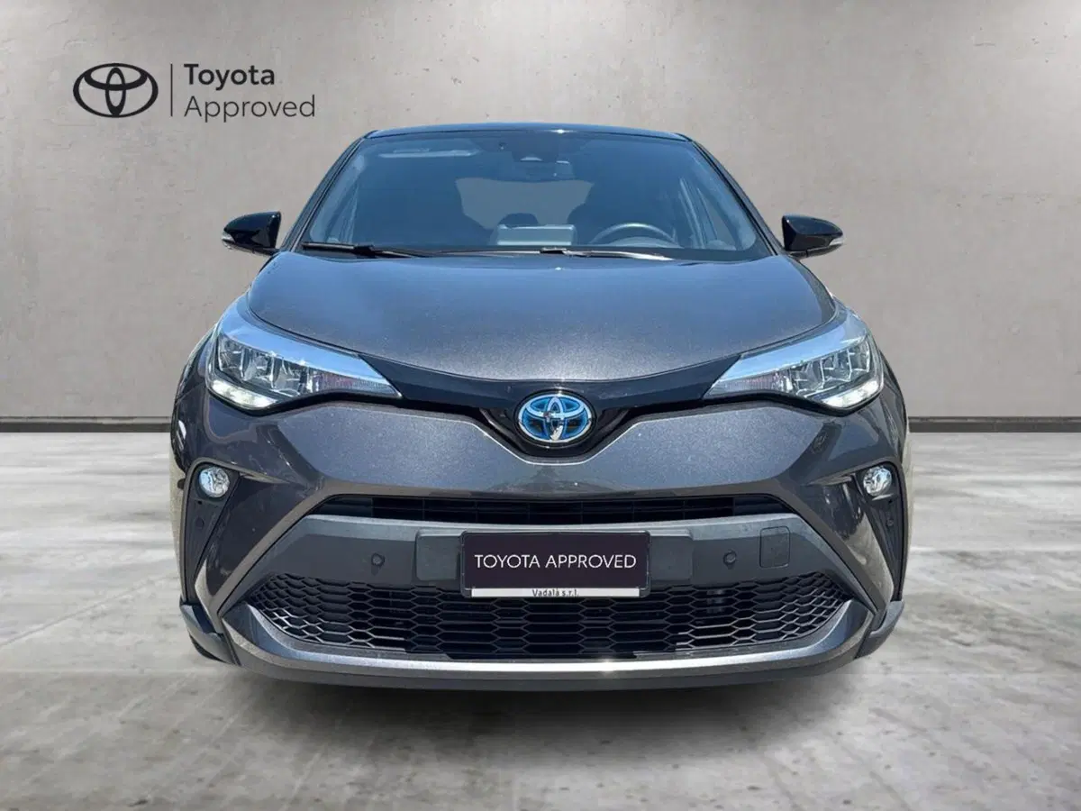 Toyota Toyota C-HR usata a Reggio Calabria (13)
