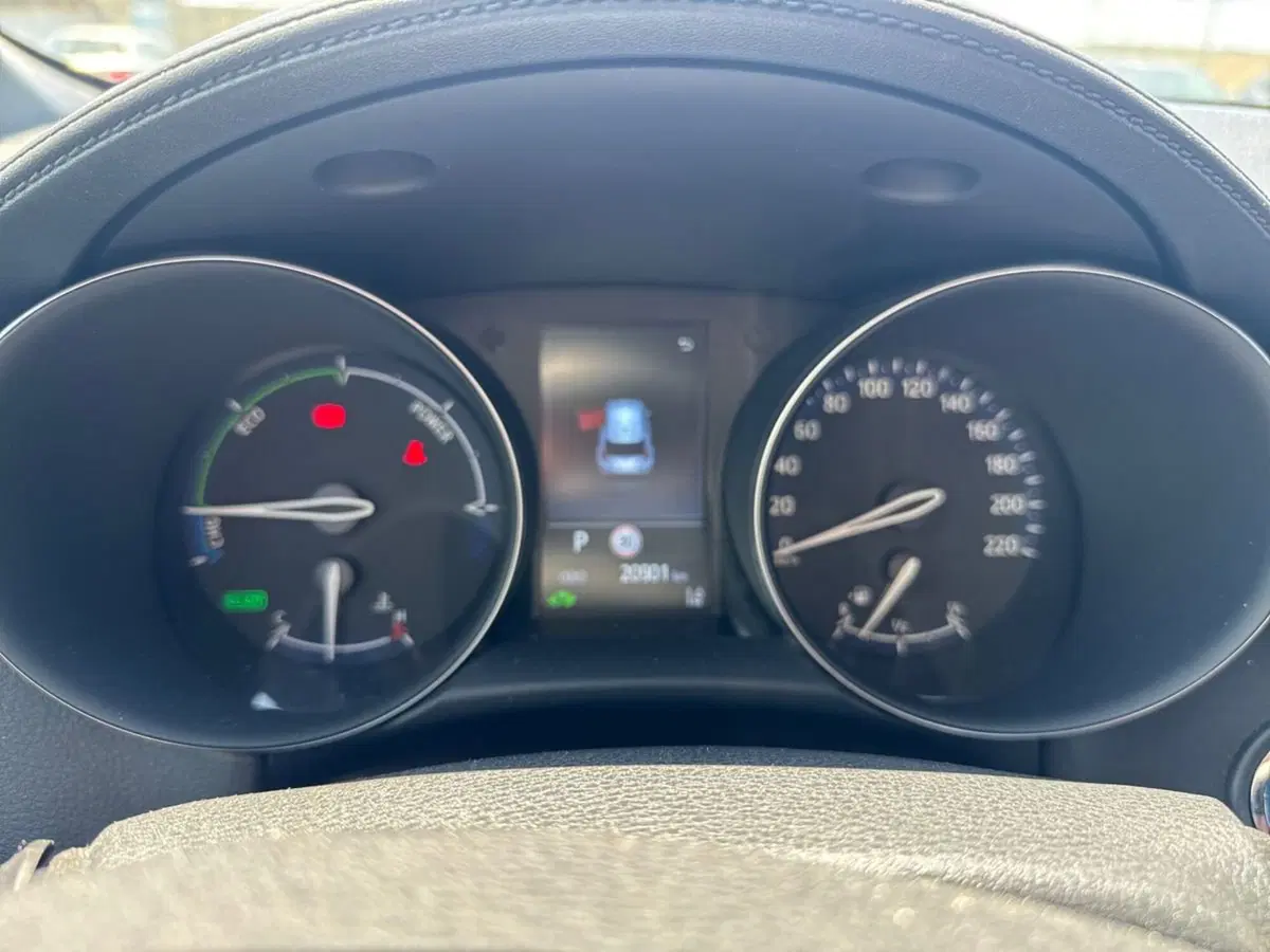 Toyota Toyota C-HR usata a Reggio Calabria (9)