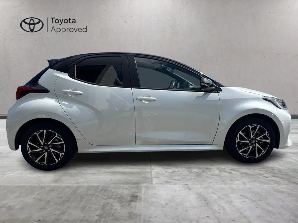 Toyota Yaris usata a Reggio Calabria (4)