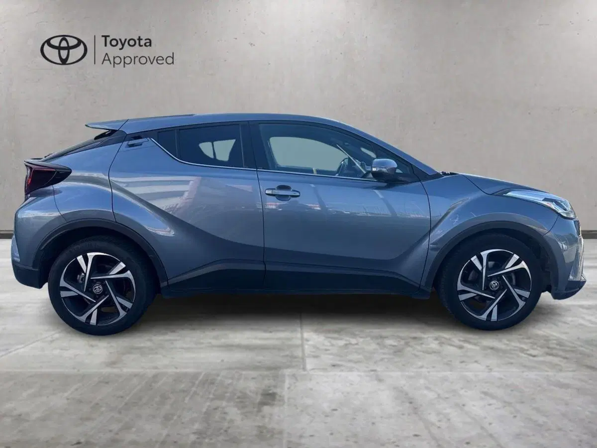 Toyota Toyota C-HR usata a Reggio Calabria (4)