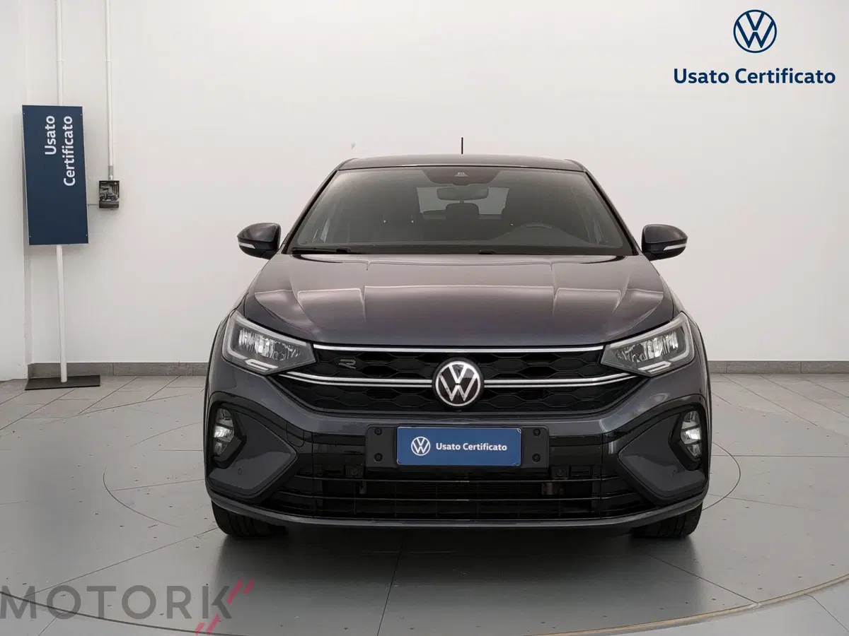 Volkswagen Taigo usata a Varese (2)